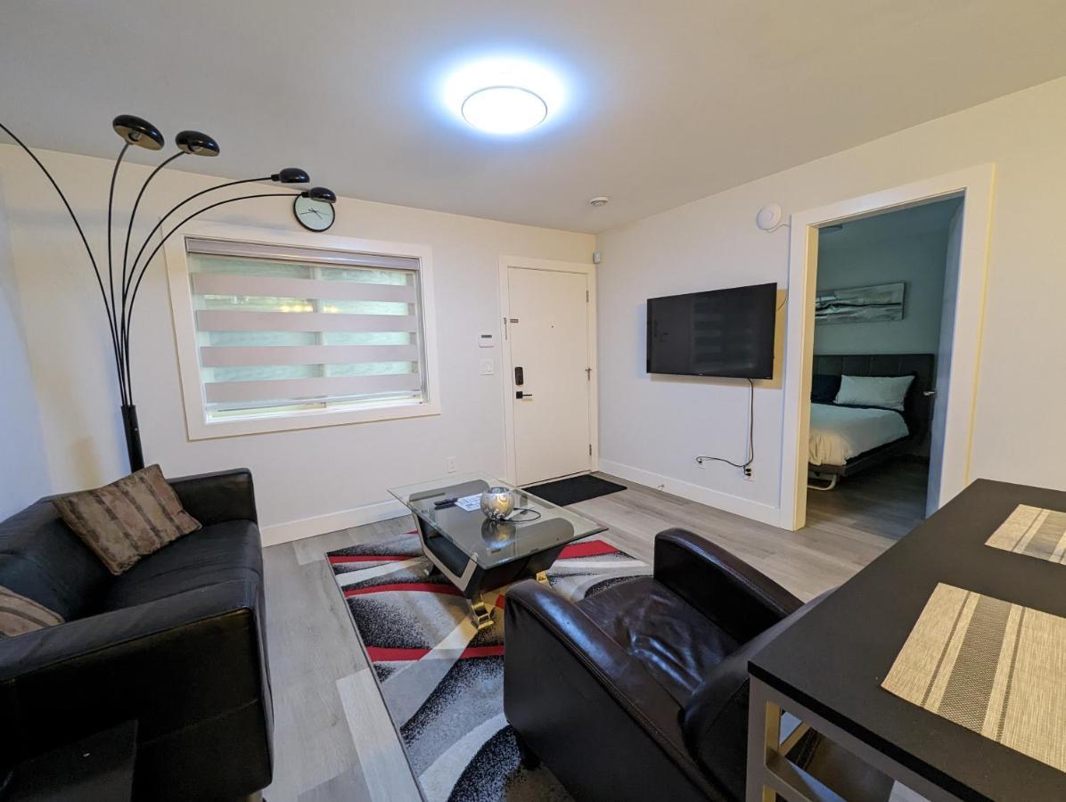 Modern & Luxurious Suites In Σάρρεϋ Εξωτερικό φωτογραφία